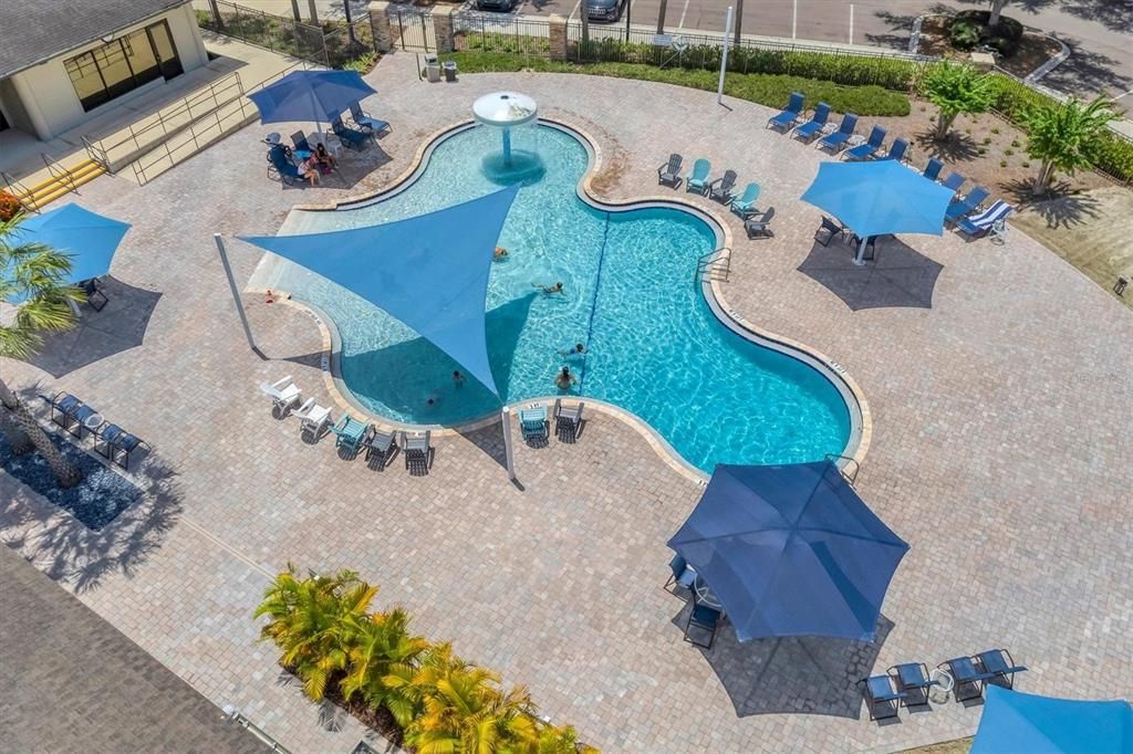 En Venta: $1,275,000 (3 camas, 4 baños, 2797 Pies cuadrados)