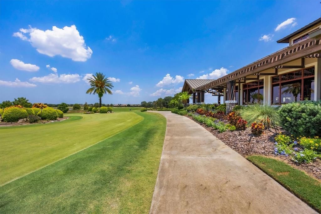 En Venta: $1,275,000 (3 camas, 4 baños, 2797 Pies cuadrados)