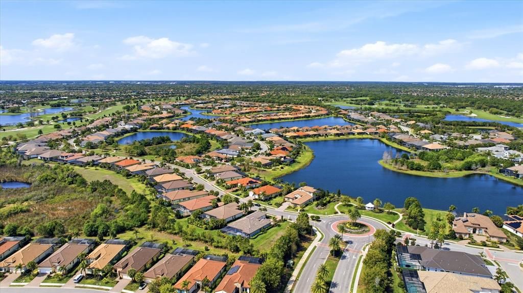 En Venta: $1,275,000 (3 camas, 4 baños, 2797 Pies cuadrados)