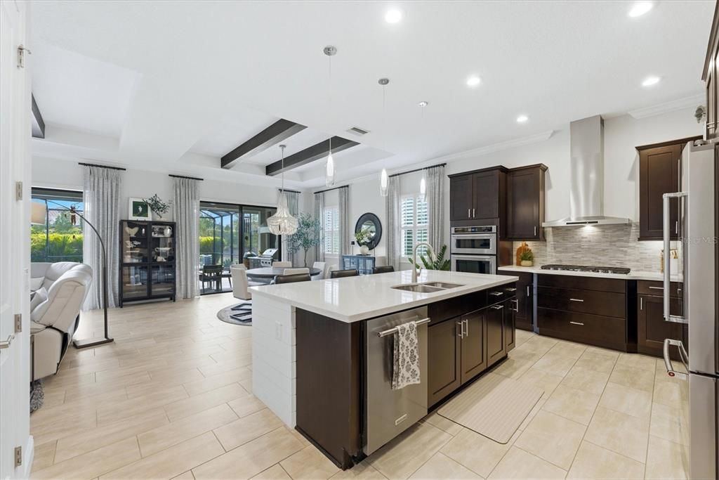 En Venta: $1,275,000 (3 camas, 4 baños, 2797 Pies cuadrados)