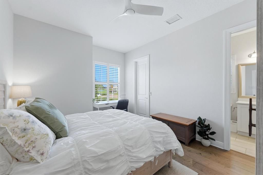 En Venta: $1,275,000 (3 camas, 4 baños, 2797 Pies cuadrados)