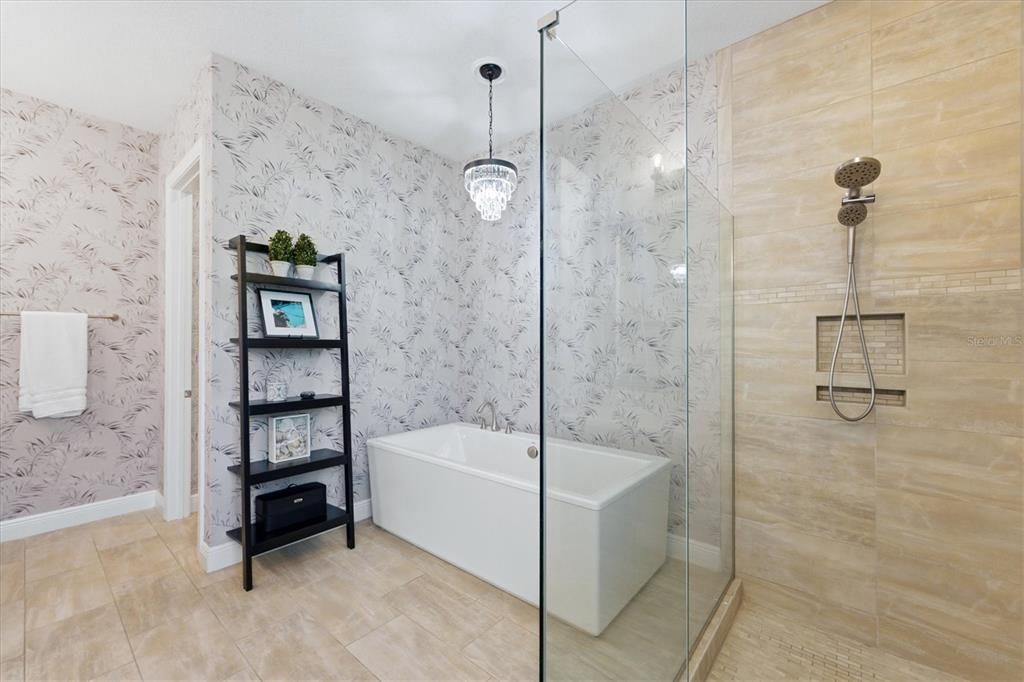 En Venta: $1,275,000 (3 camas, 4 baños, 2797 Pies cuadrados)