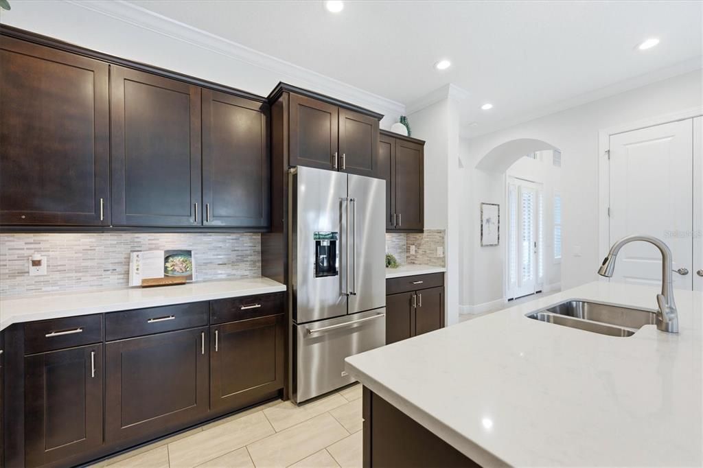 En Venta: $1,275,000 (3 camas, 4 baños, 2797 Pies cuadrados)