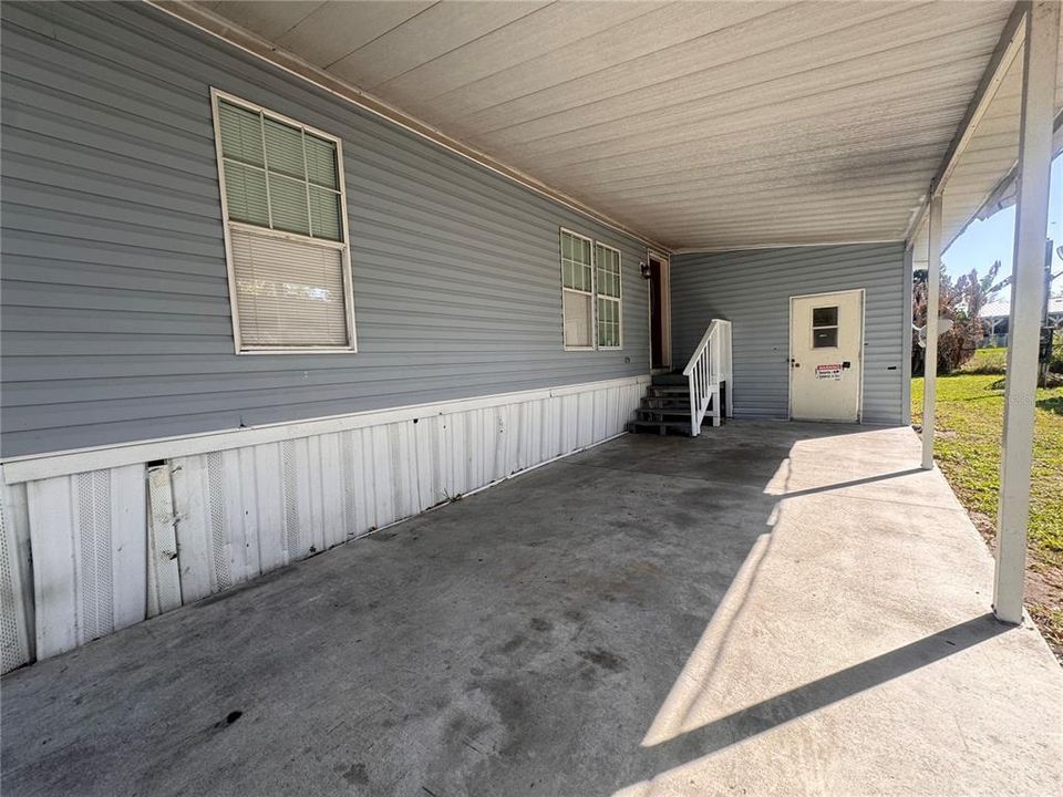 待售: $155,000 (3 贝兹, 2 浴室, 1056 平方英尺)