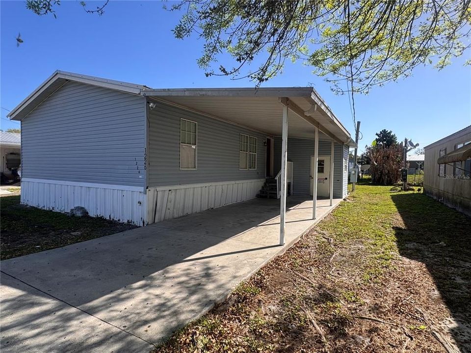 待售: $155,000 (3 贝兹, 2 浴室, 1056 平方英尺)