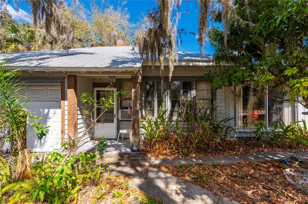 En Venta: $549,000 (3 camas, 2 baños, 1989 Pies cuadrados)