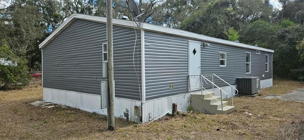 Activo con contrato: $149,000 (3 camas, 2 baños, 1512 Pies cuadrados)