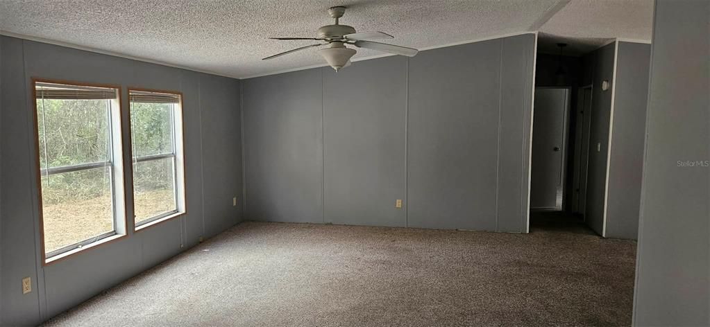 Activo con contrato: $149,000 (3 camas, 2 baños, 1512 Pies cuadrados)