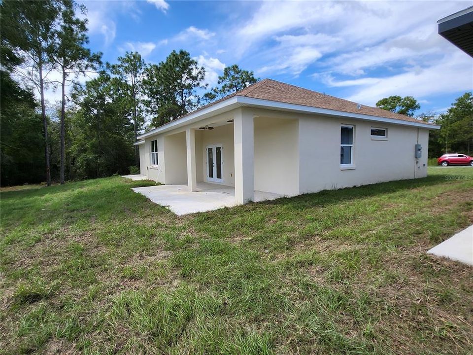 Active With Contract: $310,000 (3 beds, 2 baths, 1907 Square Feet)