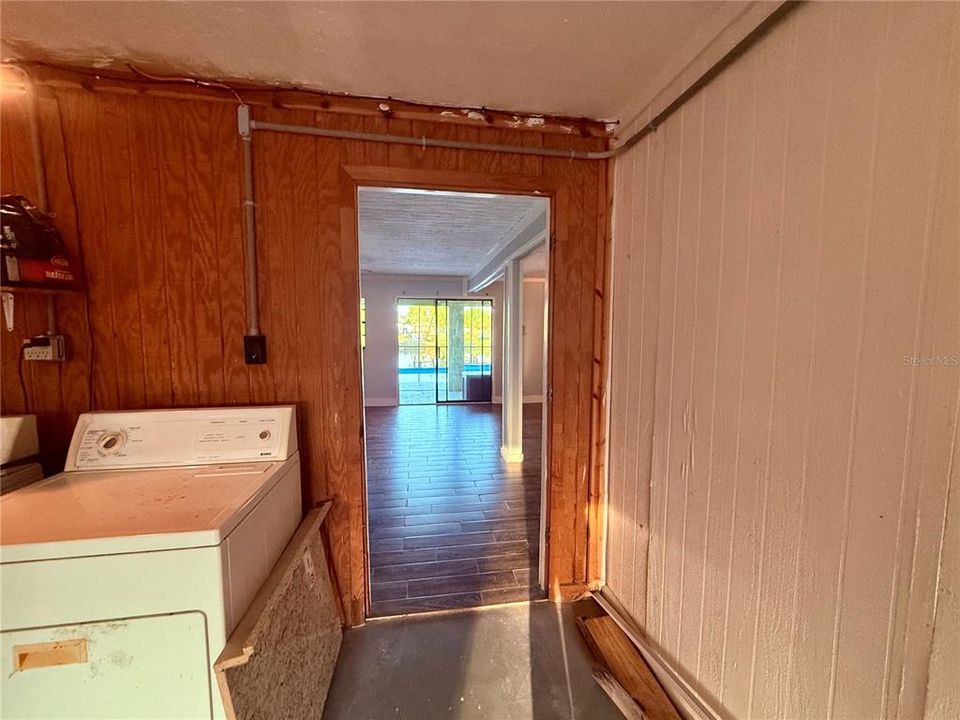 For Sale: $475,000 (3 beds, 2 baths, 1344 Square Feet)
