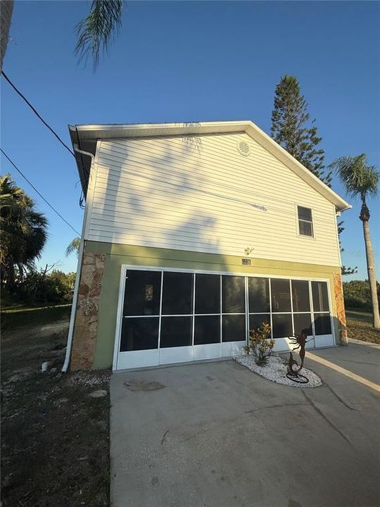 For Sale: $475,000 (3 beds, 2 baths, 1344 Square Feet)
