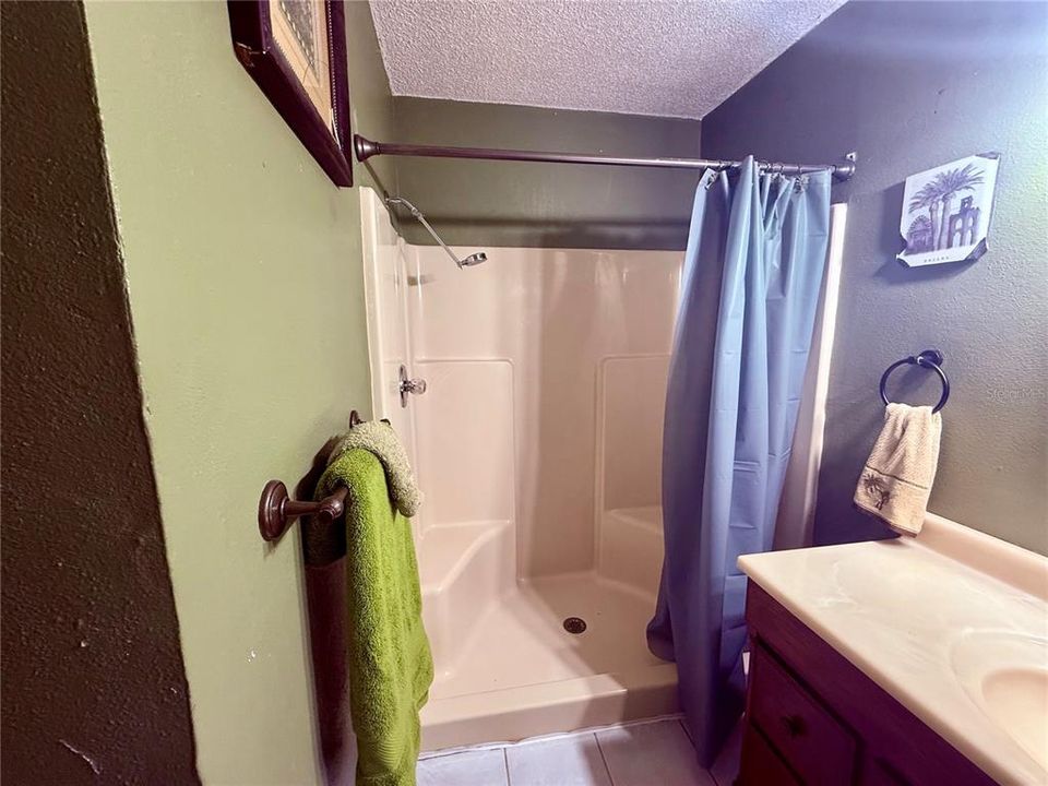 For Sale: $475,000 (3 beds, 2 baths, 1344 Square Feet)