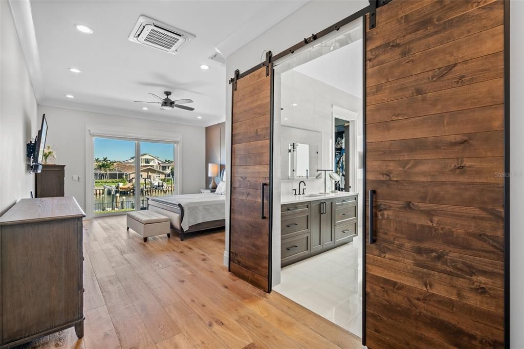 En Venta: $3,990,000 (5 camas, 5 baños, 4747 Pies cuadrados)