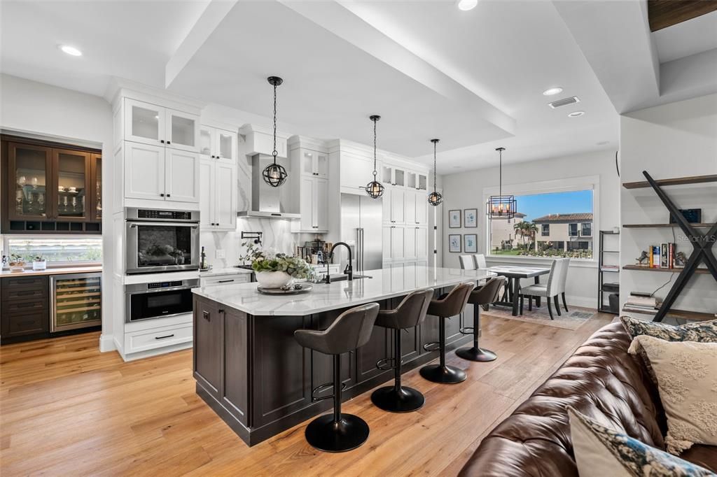 En Venta: $3,990,000 (5 camas, 5 baños, 4747 Pies cuadrados)