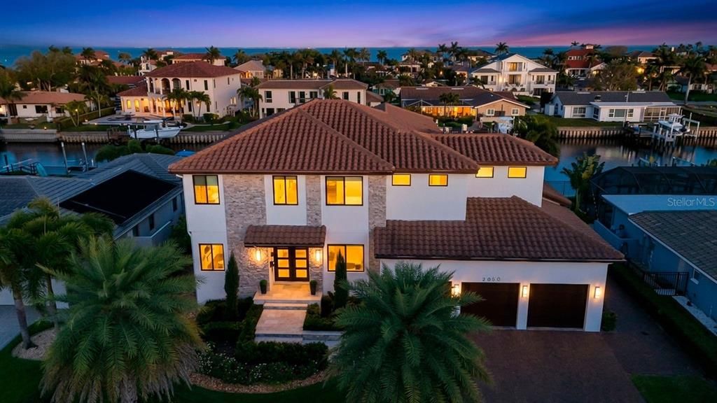 En Venta: $3,990,000 (5 camas, 5 baños, 4747 Pies cuadrados)