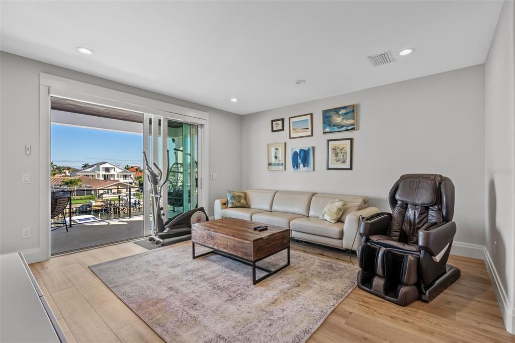En Venta: $3,990,000 (5 camas, 5 baños, 4747 Pies cuadrados)