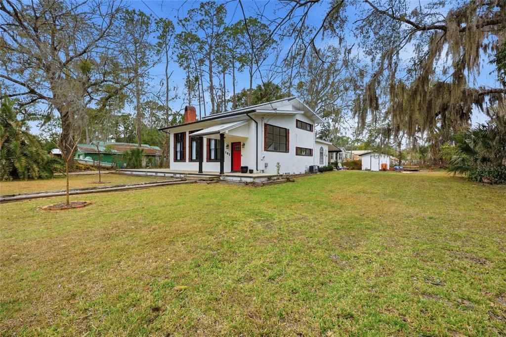 For Sale: $325,000 (4 beds, 2 baths, 2088 Square Feet)