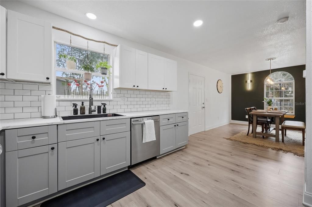 For Sale: $325,000 (4 beds, 2 baths, 2088 Square Feet)
