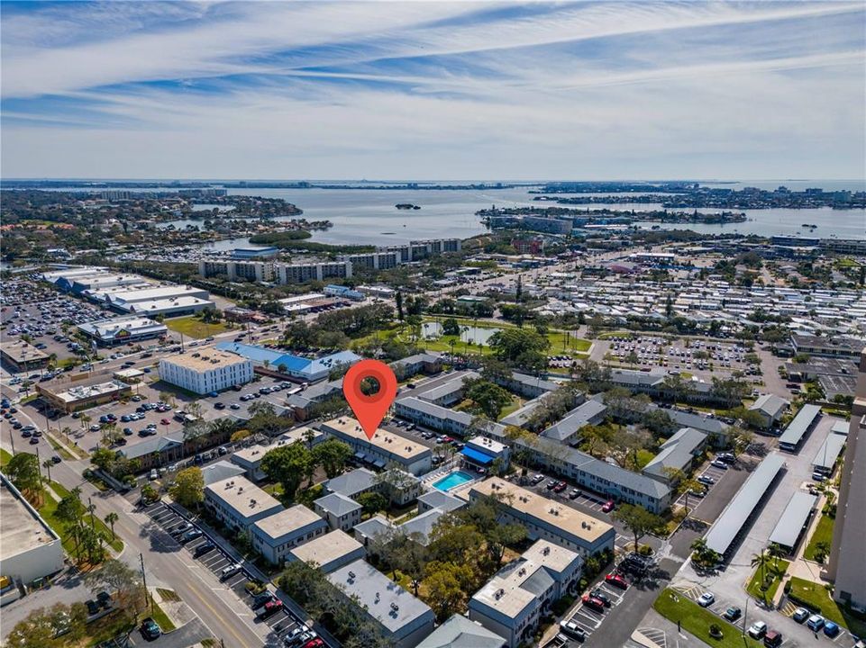 Activo con contrato: $195,000 (2 camas, 1 baños, 1047 Pies cuadrados)