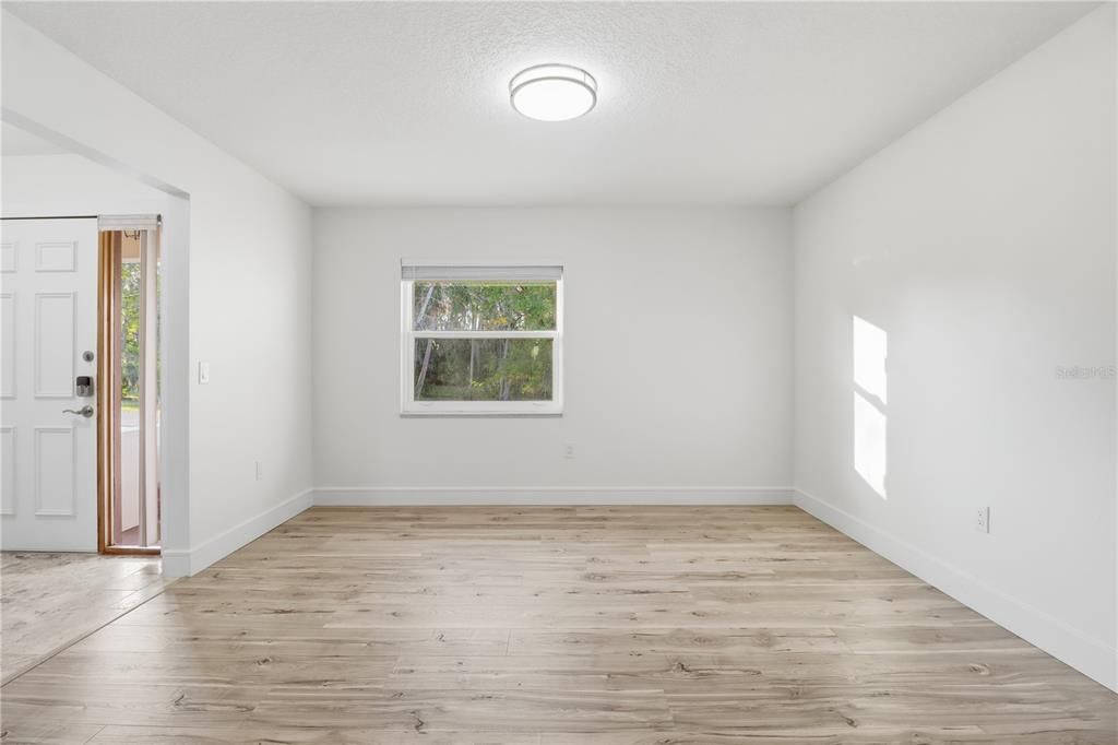 For Sale: $649,000 (4 beds, 2 baths, 2006 Square Feet)
