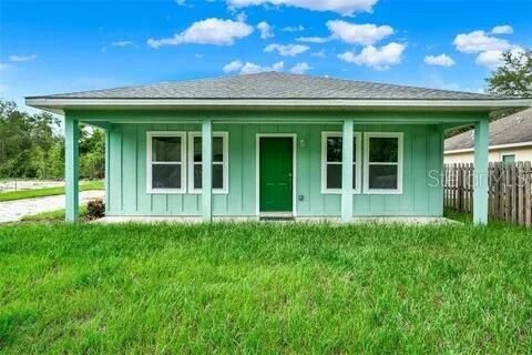 На продажу: $229,900 (3 спален, 2 ванн, 1200 Квадратных фут)