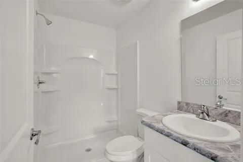 На продажу: $229,900 (3 спален, 2 ванн, 1200 Квадратных фут)