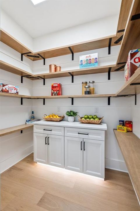 En Venta: $3,875,000 (5 camas, 6 baños, 4782 Pies cuadrados)