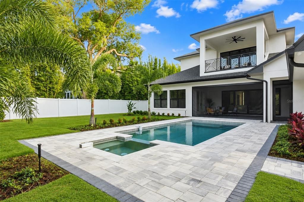 En Venta: $3,875,000 (5 camas, 6 baños, 4782 Pies cuadrados)