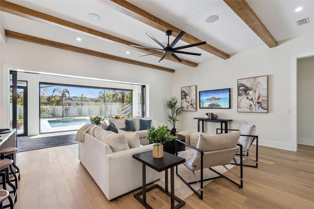 En Venta: $3,875,000 (5 camas, 6 baños, 4782 Pies cuadrados)