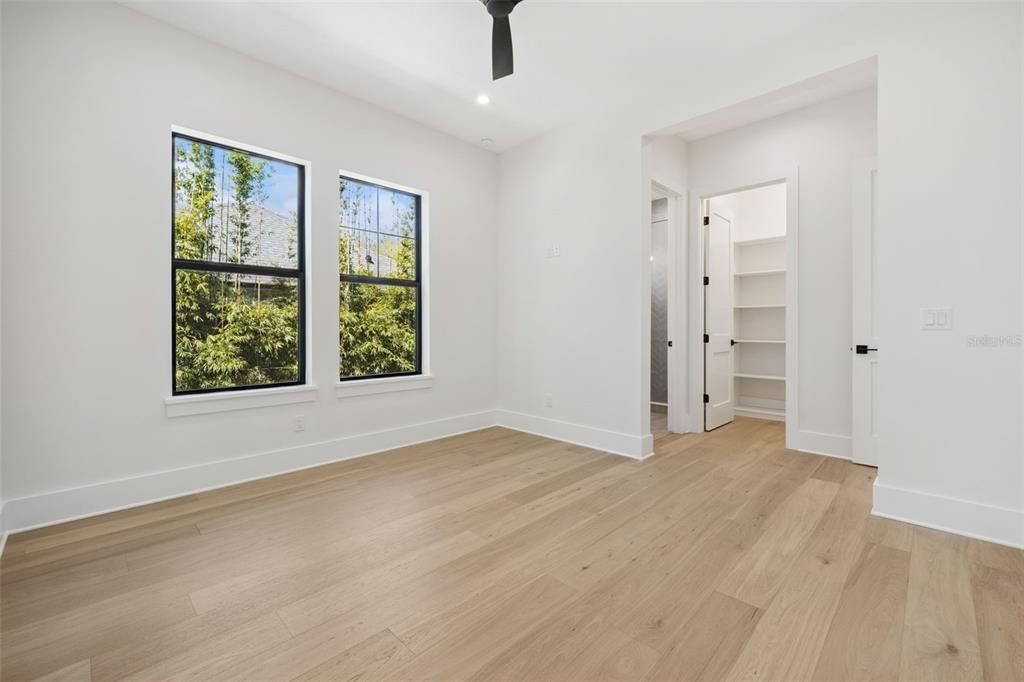 En Venta: $3,875,000 (5 camas, 6 baños, 4782 Pies cuadrados)