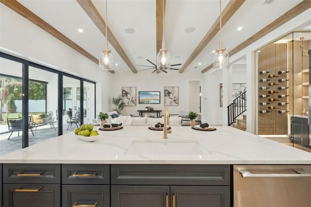 En Venta: $3,875,000 (5 camas, 6 baños, 4782 Pies cuadrados)