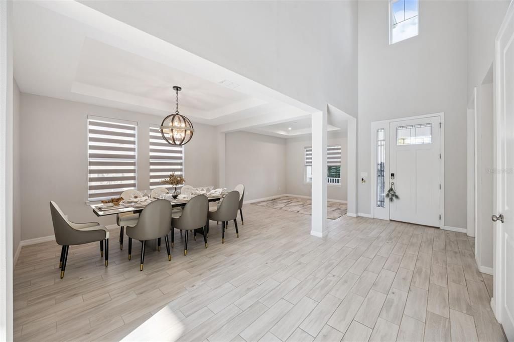 Activo con contrato: $729,900 (4 camas, 3 baños, 4084 Pies cuadrados)