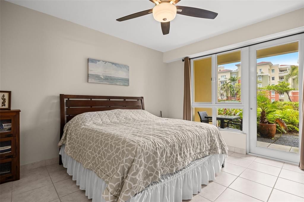For Sale: $899,900 (4 beds, 3 baths, 2127 Square Feet)