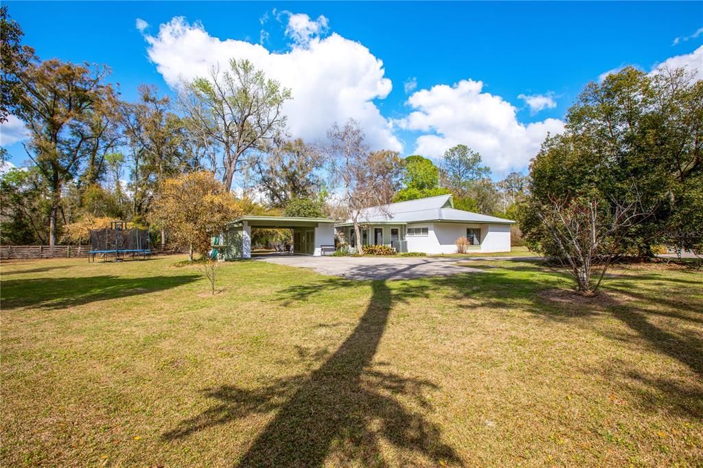 For Sale: $434,000 (4 beds, 2 baths, 2890 Square Feet)
