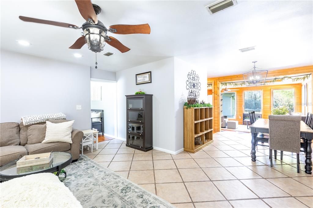 For Sale: $434,000 (4 beds, 2 baths, 2890 Square Feet)