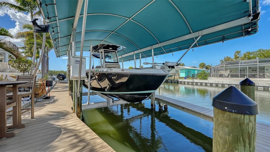 En Venta: $2,665,000 (5 camas, 2 baños, 3122 Pies cuadrados)
