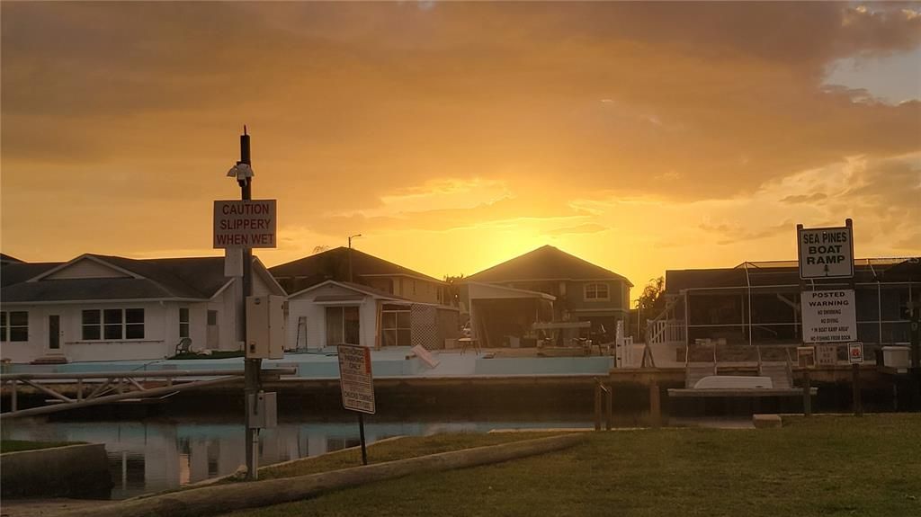 На продажу: $21,000 (0.17 acres)