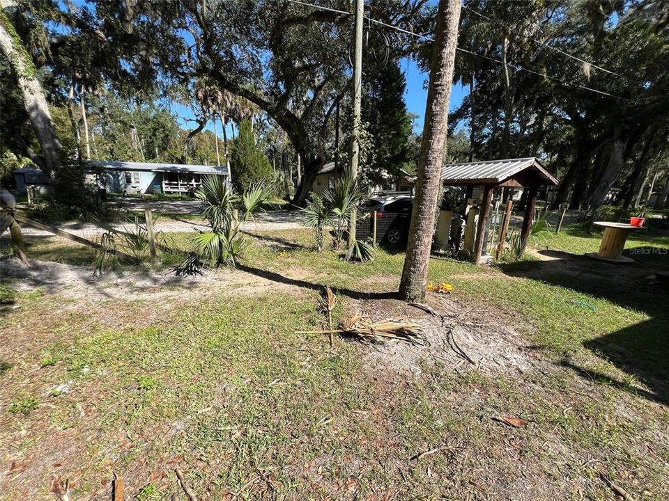 For Sale: $95,000 (3 beds, 2 baths, 1142 Square Feet)