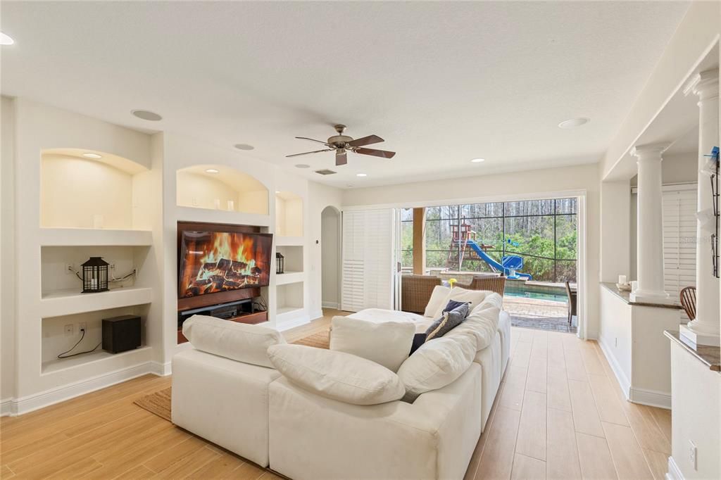 Active With Contract: $799,900 (4 beds, 4 baths, 3630 Square Feet)