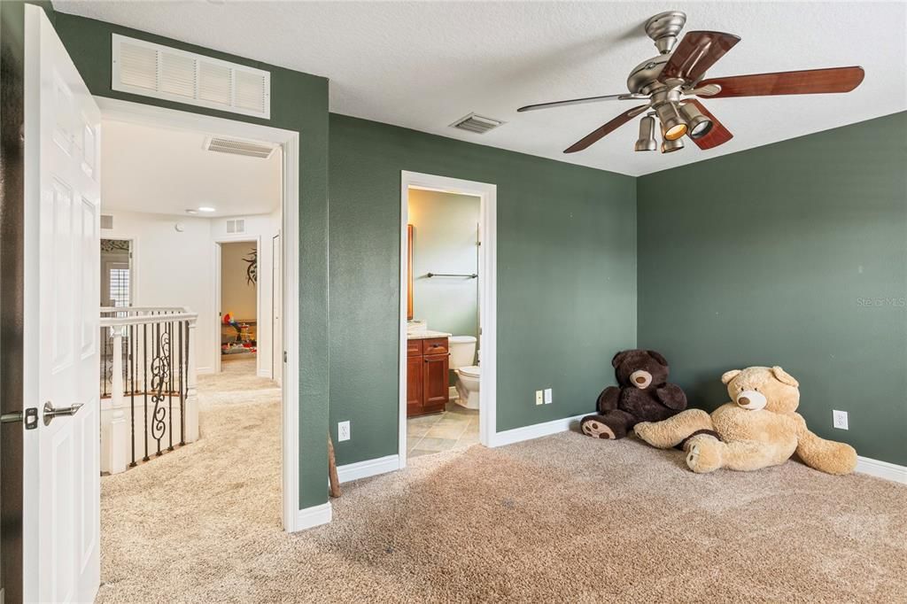 Active With Contract: $799,900 (4 beds, 4 baths, 3630 Square Feet)