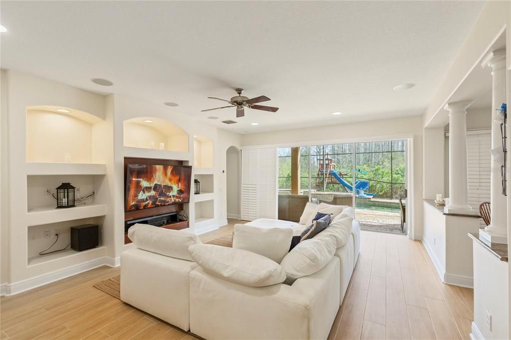Active With Contract: $799,900 (4 beds, 4 baths, 3630 Square Feet)