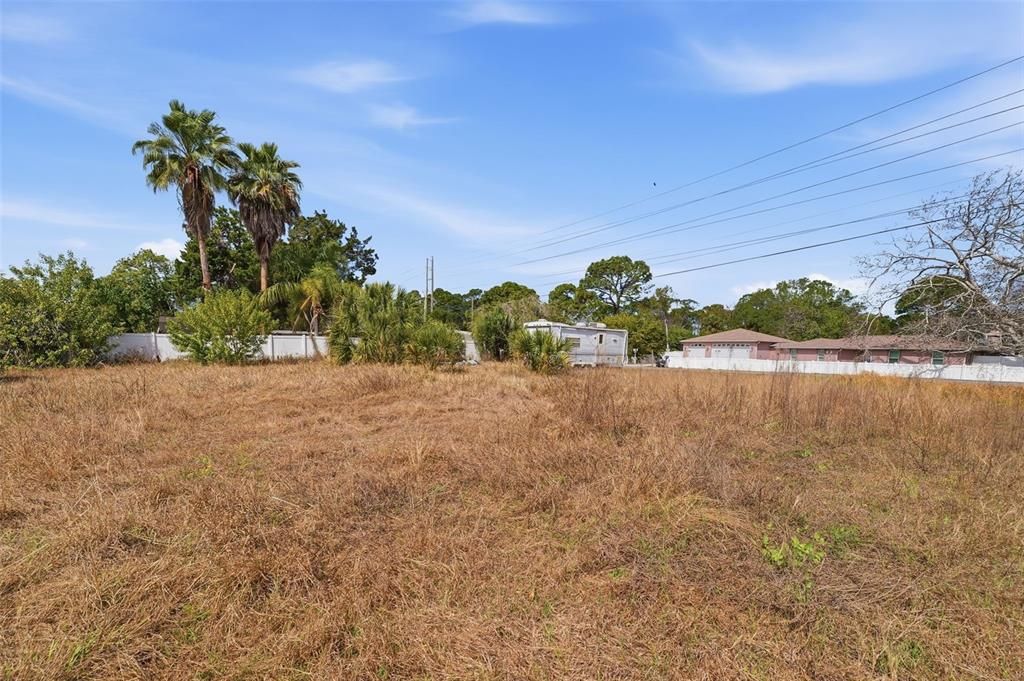 Под контрактом: $59,900 (0.27 acres)