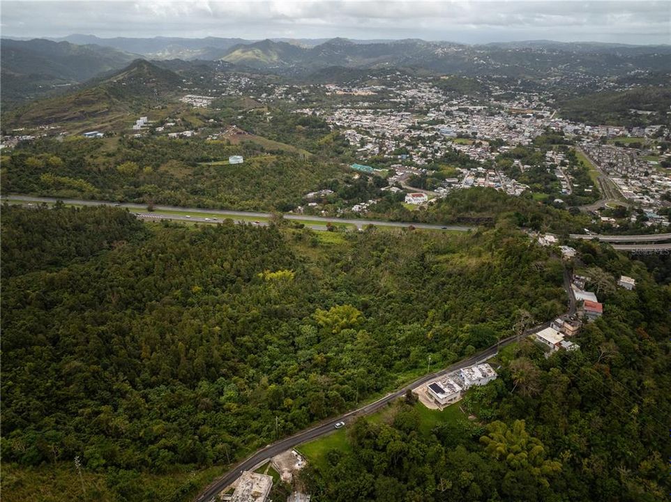 На продажу: $125,000 (12.70 acres)