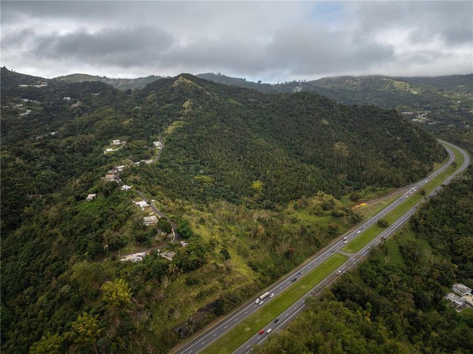На продажу: $125,000 (12.70 acres)