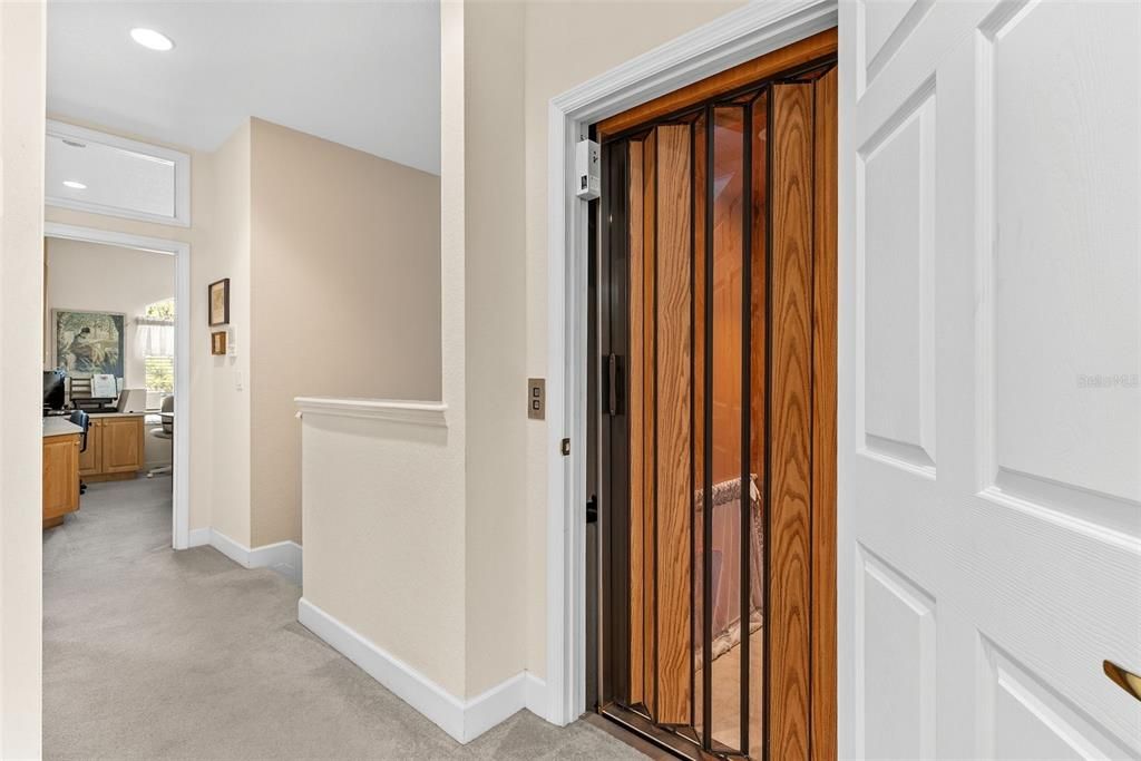 На продажу: $575,000 (3 спален, 2 ванн, 2332 Квадратных фут)