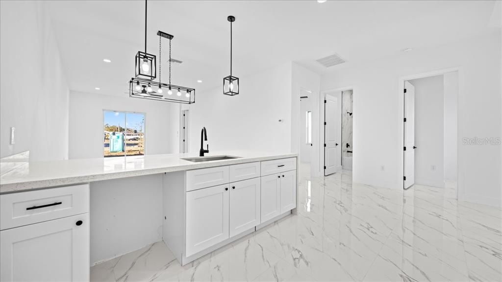 For Sale: $549,900 (6 beds, 0 baths, 2498 Square Feet)