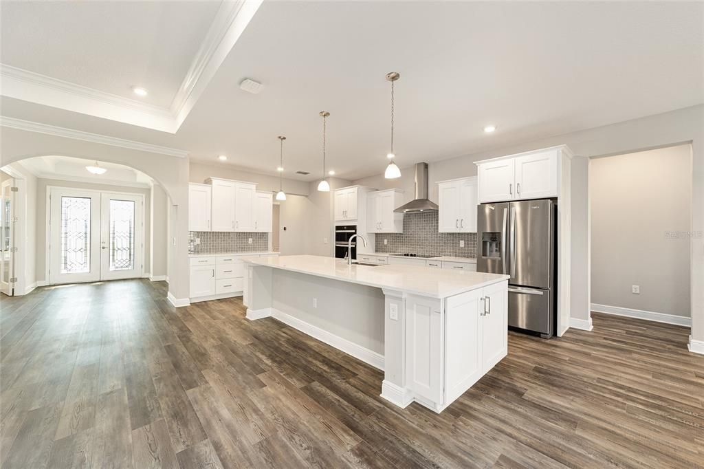 Active With Contract: $560,000 (3 beds, 3 baths, 2893 Square Feet)