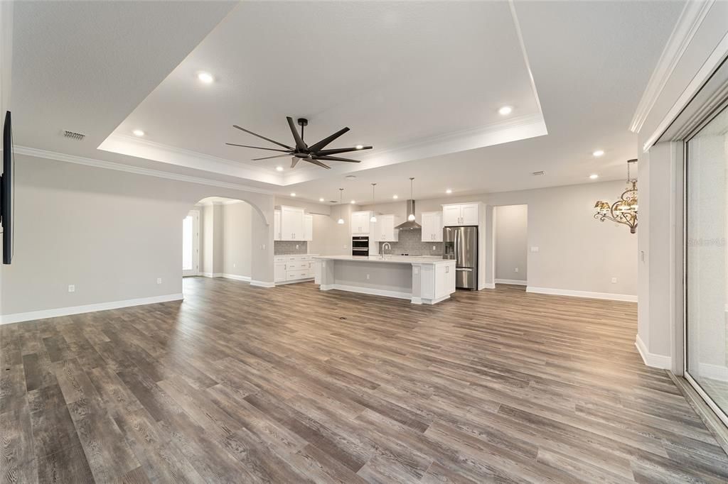 Active With Contract: $560,000 (3 beds, 3 baths, 2893 Square Feet)