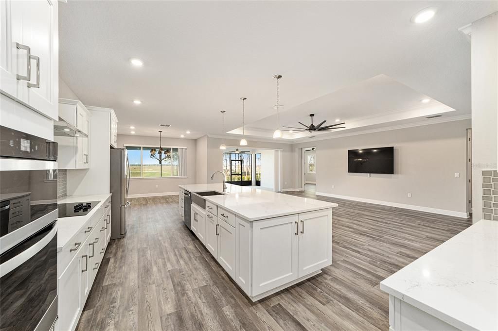 Active With Contract: $560,000 (3 beds, 3 baths, 2893 Square Feet)