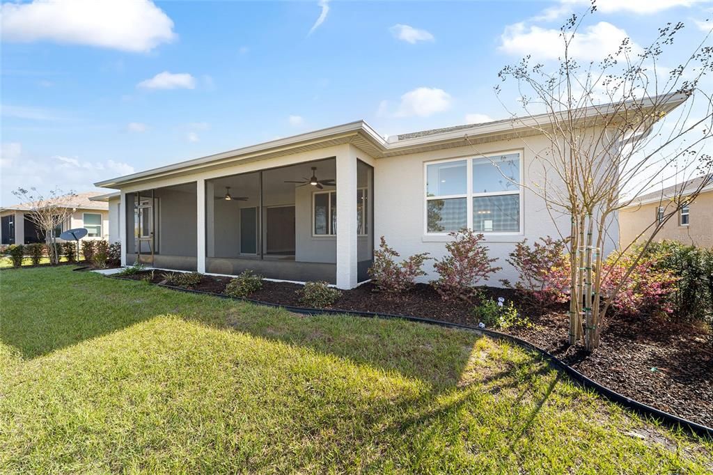 Active With Contract: $560,000 (3 beds, 3 baths, 2893 Square Feet)